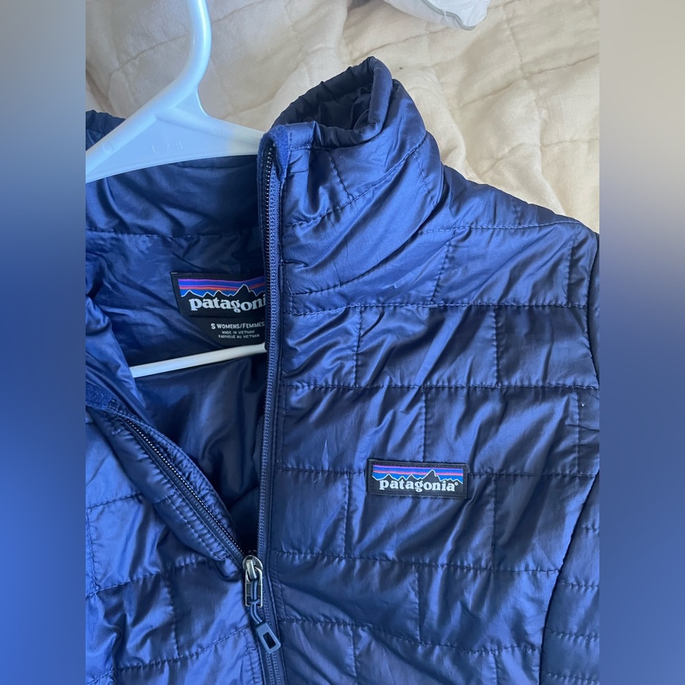 Patagonia Women’s Dark Blue Nano Puff